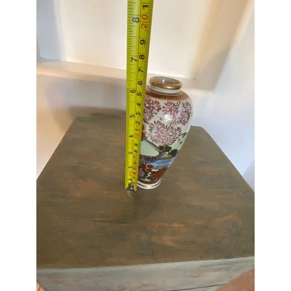 Vintage Oriental Vase Hand Painted Bird Floral Gold Trim Accent Decor